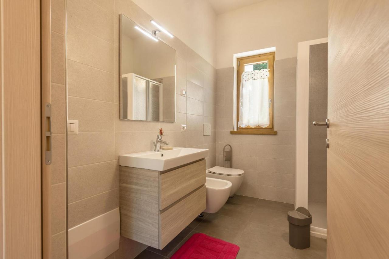 Nonno Bigi Rosa Apartment Tremosine Bagian luar foto